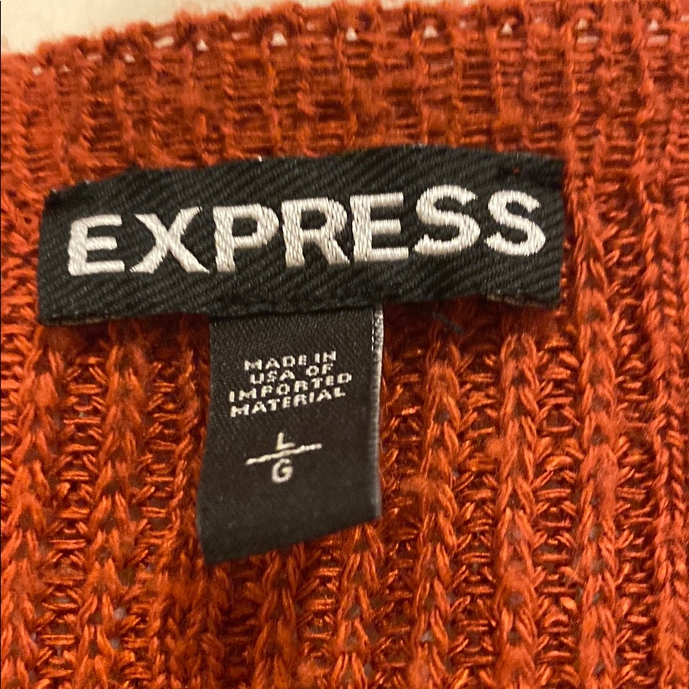 Rust Ribbed Knit Pullover - Picture 2 of 6